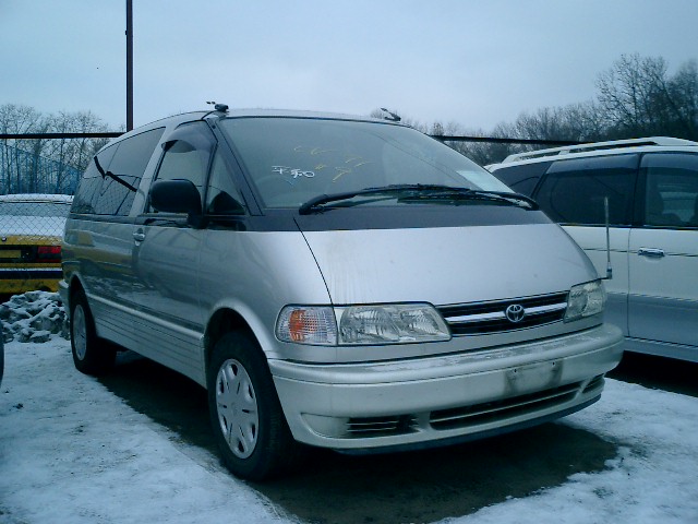 1999 Toyota Estima Images