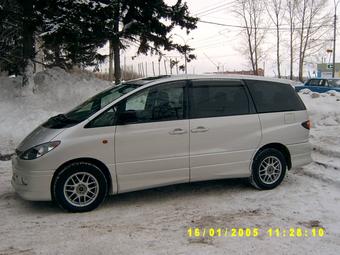 2000 Toyota Estima