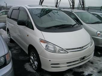 2000 Toyota Estima