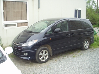 2000 Toyota Estima