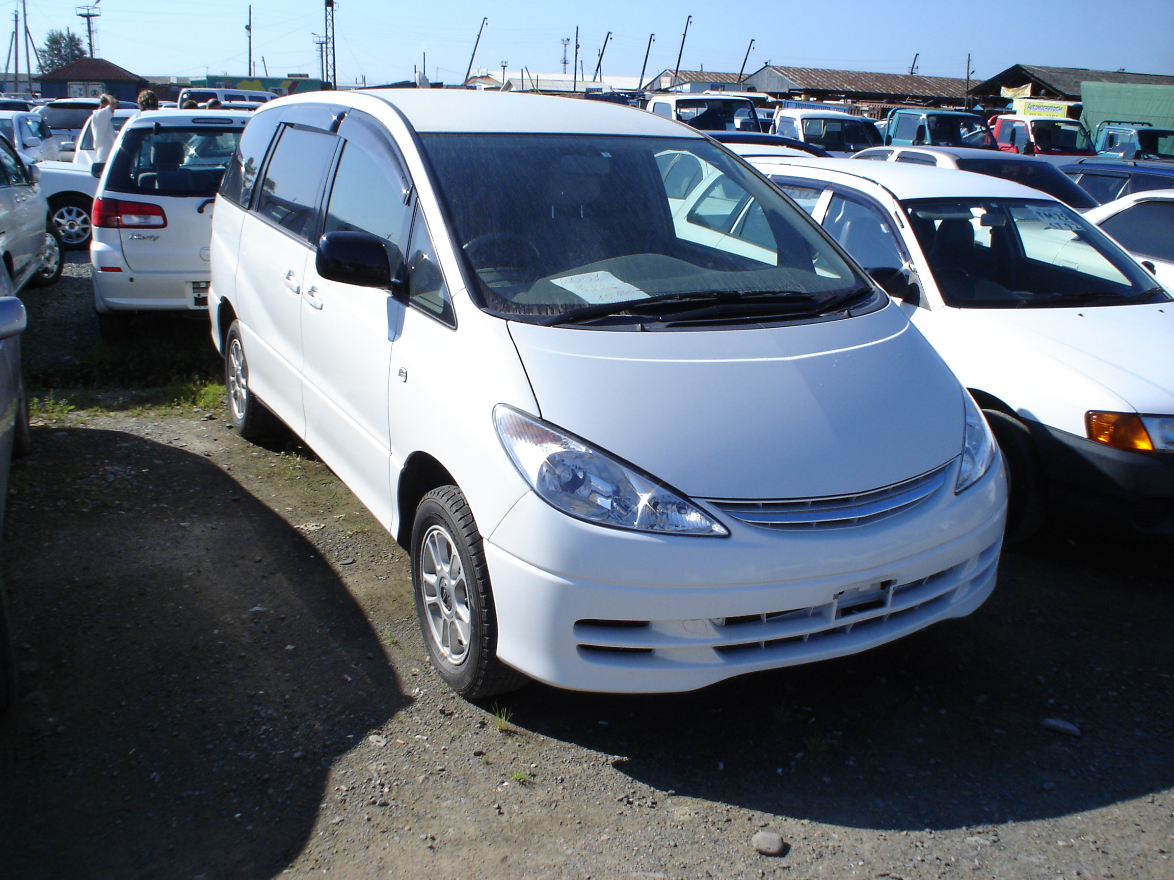 2000 Toyota Estima