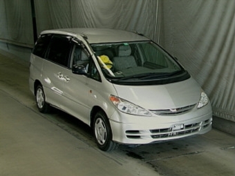 2000 Toyota Estima