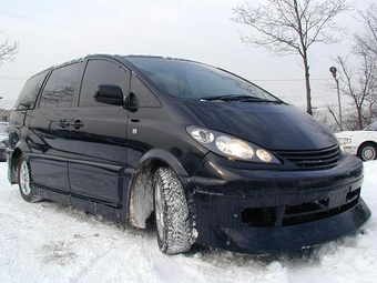 2000 Toyota Estima