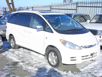 2000 Toyota Estima