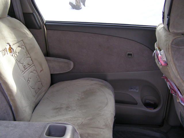 2000 Toyota Estima