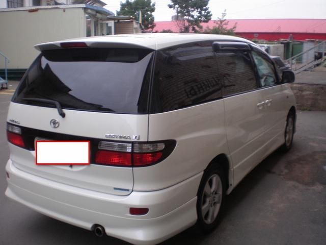 2000 Toyota Estima