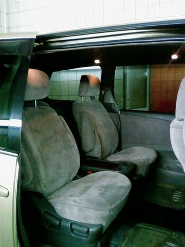 2000 Toyota Estima