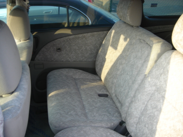 2000 Toyota Estima Photos