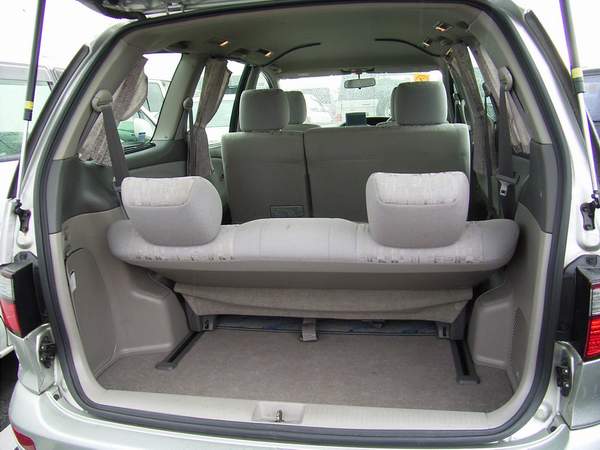 2000 Toyota Estima For Sale