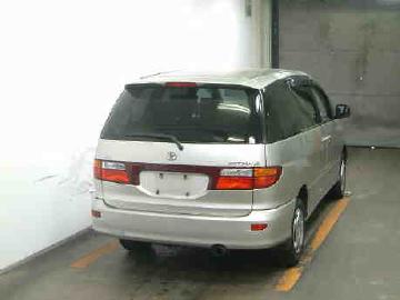 2000 Toyota Estima Photos