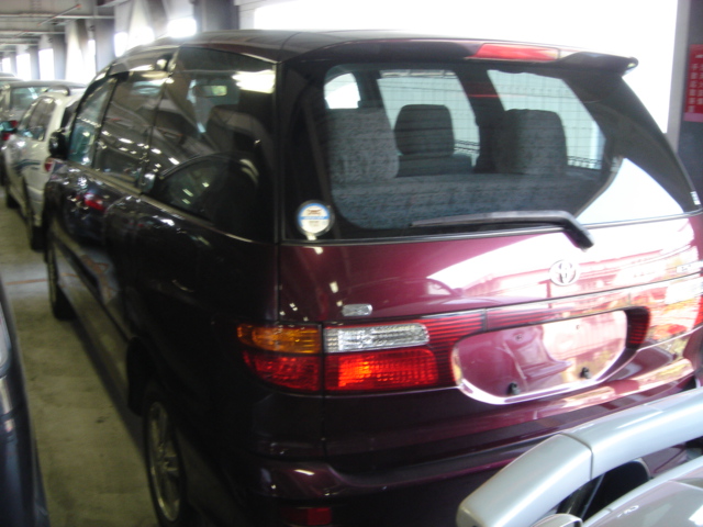 2000 Toyota Estima Pictures