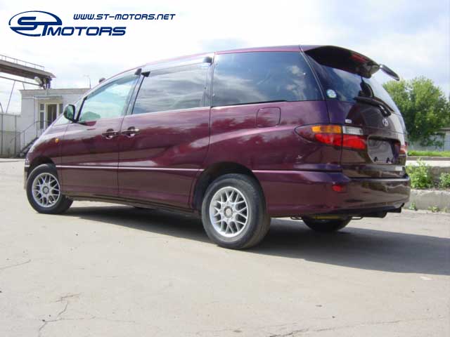 2000 Toyota Estima Pictures