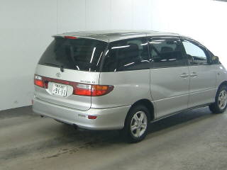 2000 Toyota Estima Photos