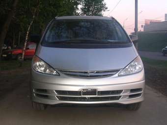 2000 Toyota Estima Pictures