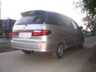 2000 Toyota Estima For Sale