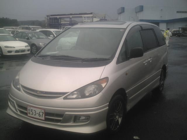 2000 Toyota Estima