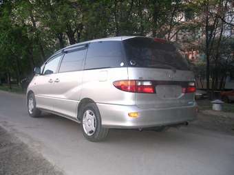 2000 Toyota Estima For Sale