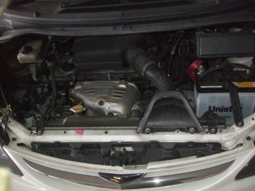 2001 Toyota Estima