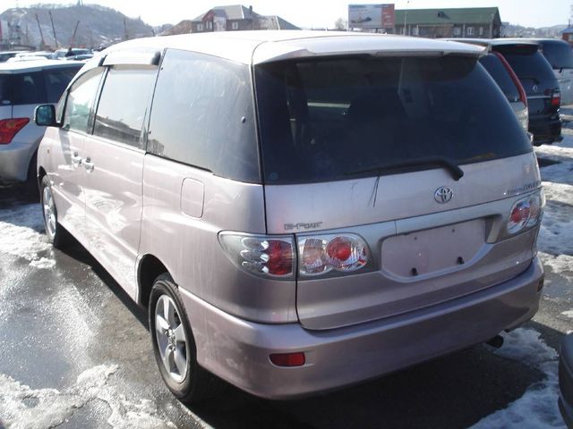 2001 Toyota Estima