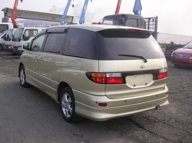 2001 Toyota Estima