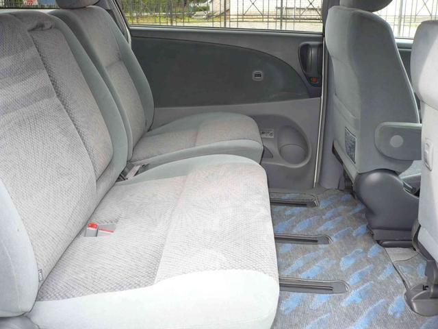 2001 Toyota Estima