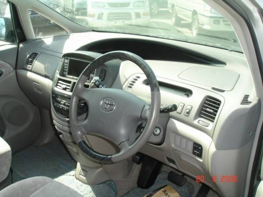 2001 Toyota Estima
