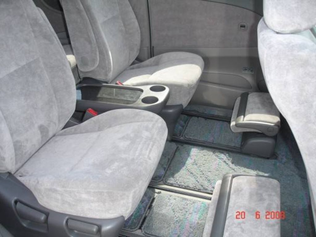 2001 Toyota Estima