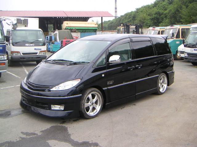 2001 Toyota Estima Photos