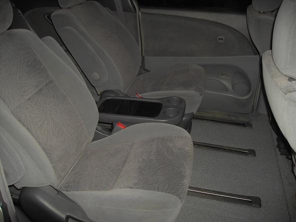 2001 Toyota Estima Photos