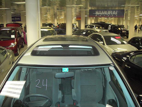 2001 Toyota Estima Photos