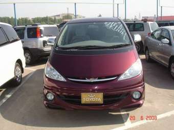 2001 Toyota Estima Pictures