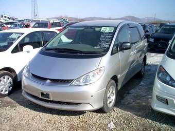 2001 Toyota Estima Pictures