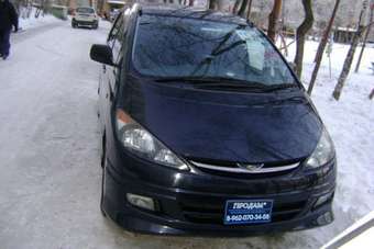 2001 Toyota Estima Pictures