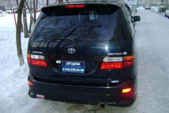 2001 Toyota Estima Pics
