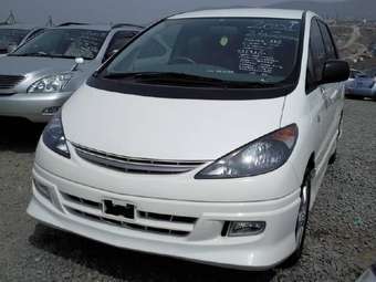 2001 Toyota Estima Photos