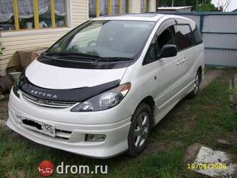 2001 Toyota Estima Pictures