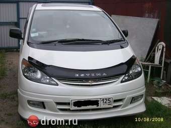 2001 Toyota Estima Photos