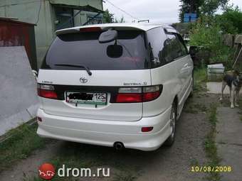 2001 Toyota Estima Photos