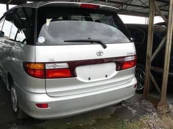 2001 Toyota Estima Wallpapers