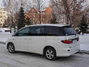 2001 Toyota Estima Pictures