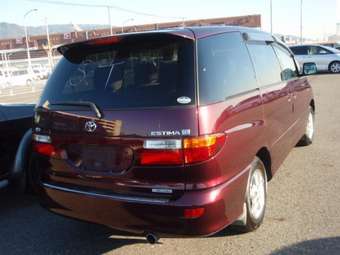 2001 Toyota Estima Pictures