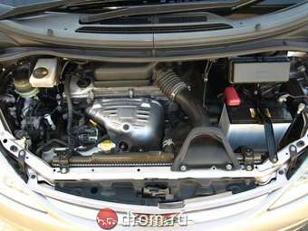 2001 Toyota Estima Pictures