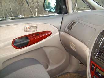 2001 Toyota Estima For Sale