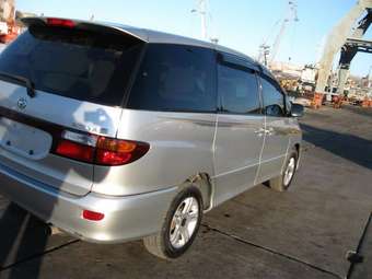 2001 Toyota Estima Pictures