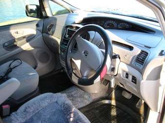 2001 Toyota Estima For Sale