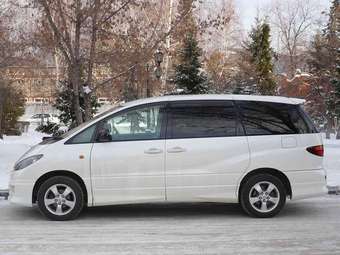 2001 Toyota Estima Photos