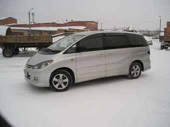 2001 Toyota Estima Images