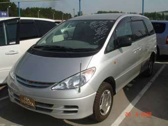 2002 Toyota Estima