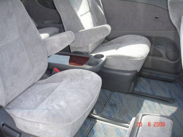 2002 Toyota Estima