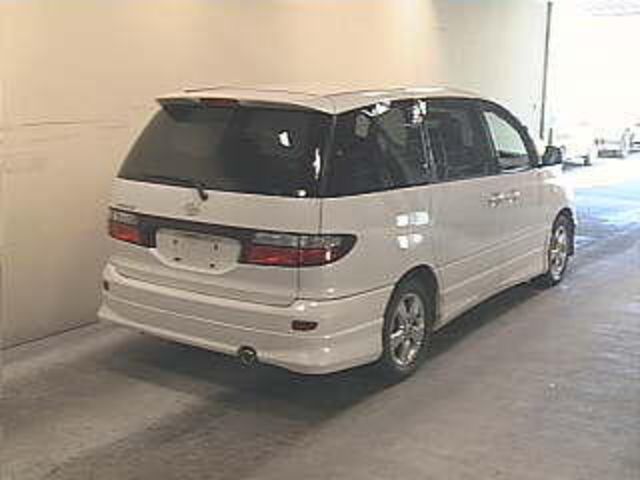 2002 Toyota Estima
